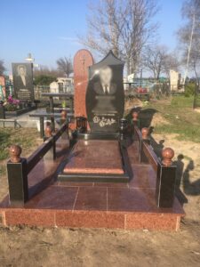 Памятники на могилу - замовлення та створення