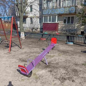 Дитячі ігрові спортивні майданчики